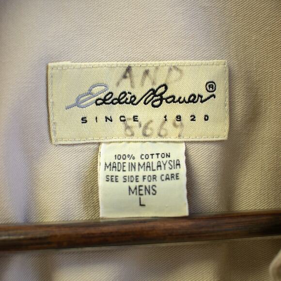 Eddie Bauer Khaki Short Sleeve Button-down Size Large - Picture 4 of 6